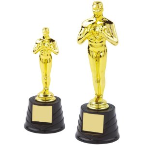 TWT149 Gold Oscar Achievement on Round Base